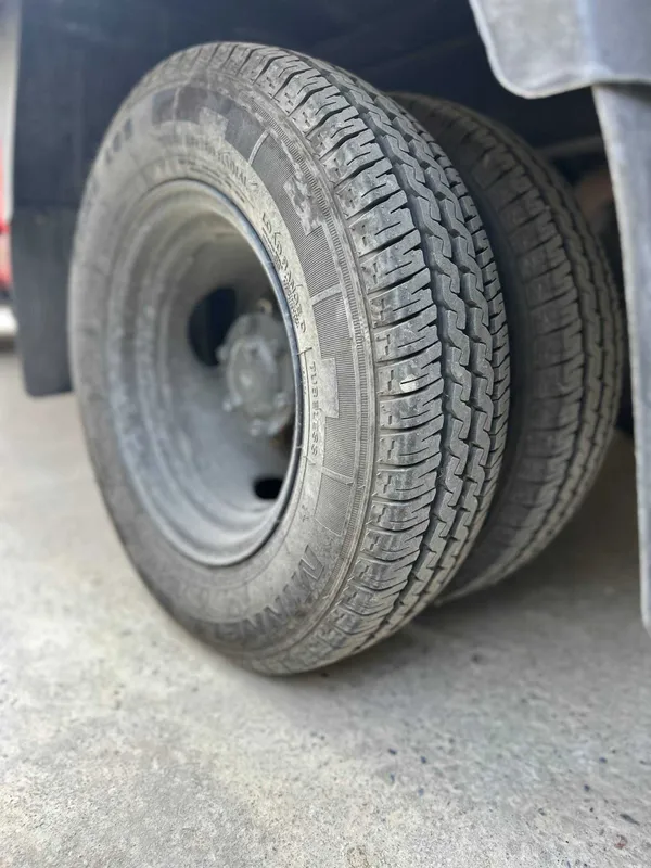 Kia Bongo 1,2 tonnalik KOREA Xoladilnik+metan 6