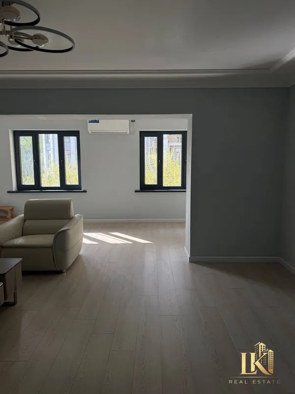 Продаётся просторная 3-комнатная квартира 107 м² с новым ремонтом (никто не жил), 4/5, Мирзо-Улугбекский район, рядом с Корзинкой 4 Продаётся просторная 3-комнатная квартира 107 м² с новым ремонтом (никто не жил), 4/5, Мирзо-Улугбекский район, рядом с Корзинкой 4