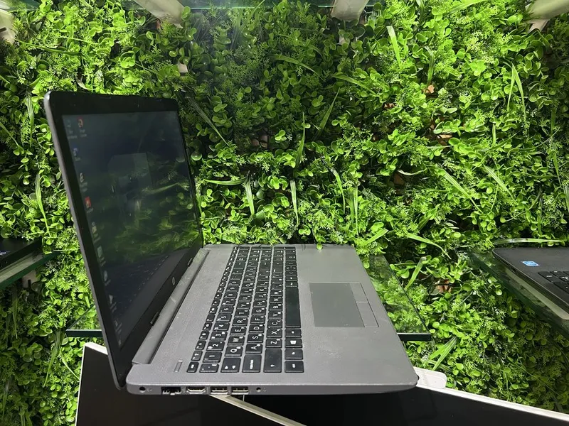 Hp core i3 IT va hujat ishlari uchun moshni ishleydi 3 Hp core i3 IT va hujat ishlari uchun moshni ishleydi 3