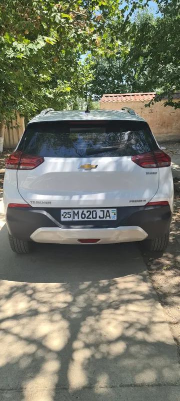Chevrolet Trecker 2 Premier 5