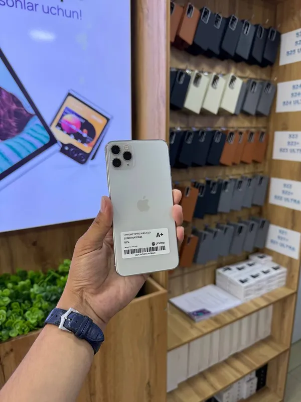 I PHONE 11 PRO MAX