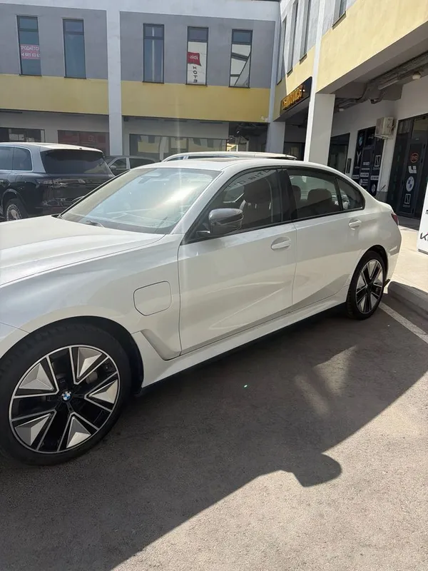 BMW i3 40L night sport 2 BMW i3 40L night sport 2