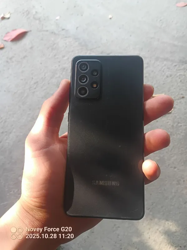 GALAXY A52