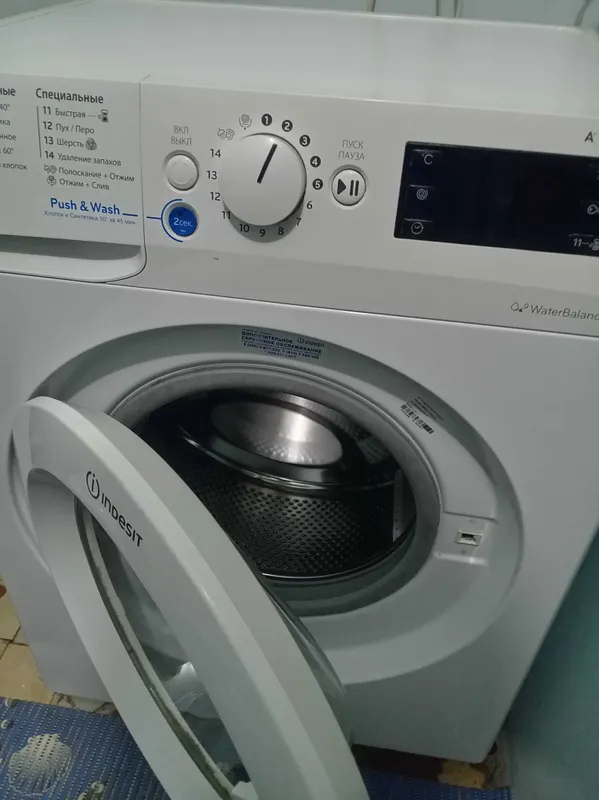 Стиральная машинка Indesit 2 Стиральная машинка Indesit 2