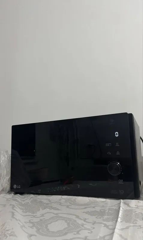 Микроволновая печь LG 6565DIS 1 Микроволновая печь LG 6565DIS 1