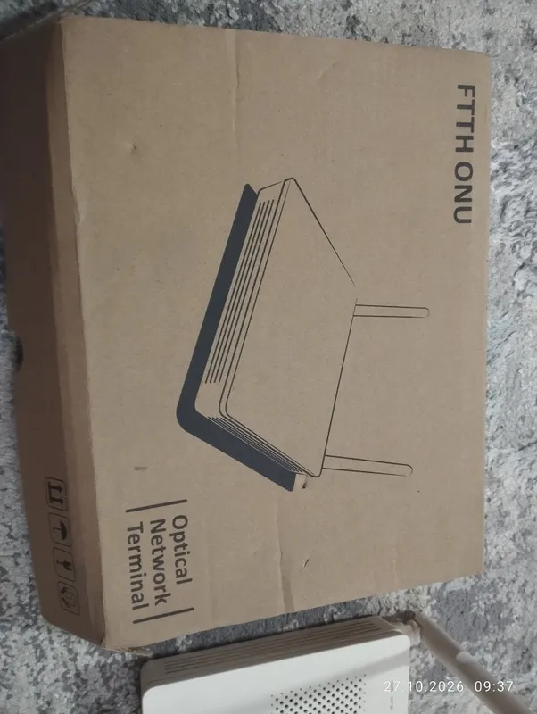 Продам GPON-терминал (роутер) Huawei HG824 2