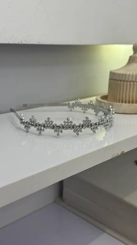 Diadema abadok 1 Diadema abadok 1