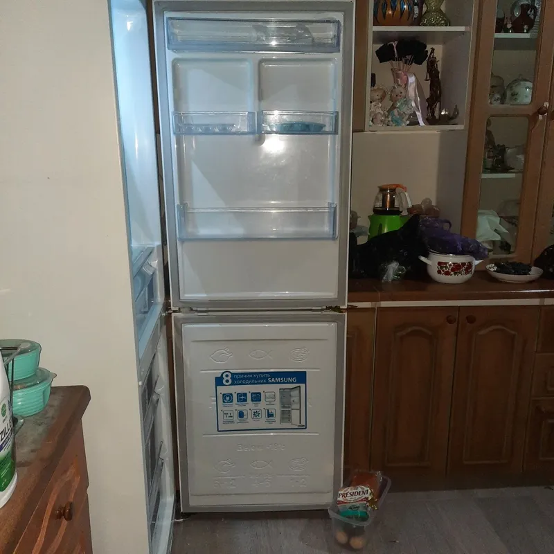 Холодильник Samsung RB29FERHDWW. В отличном состоянии. Почти новый. — фото 3