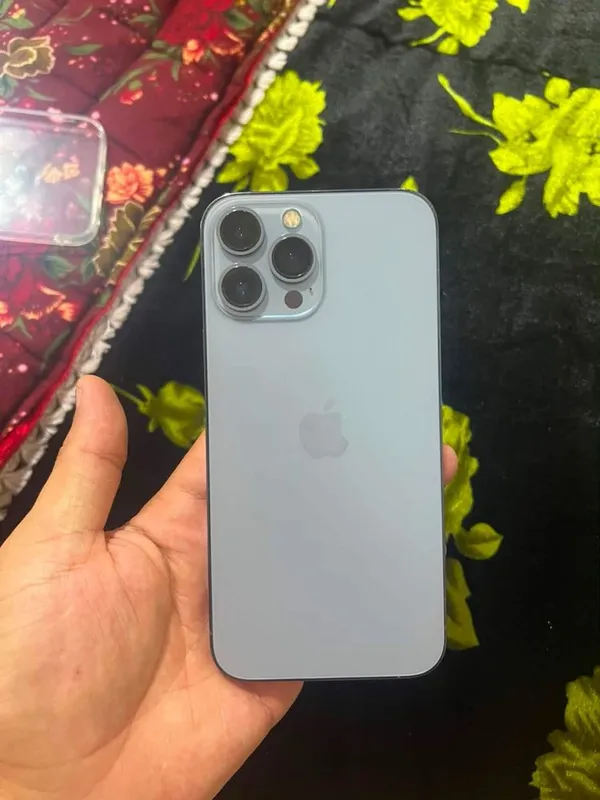 Iphone 13 pro Max Radnoy ustalani yoniga zerikibam bormagan 1