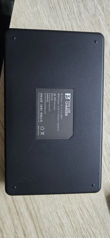 Аккумулятор FB LP-E17 для Canon + зарядное устройство USB — фото 2
