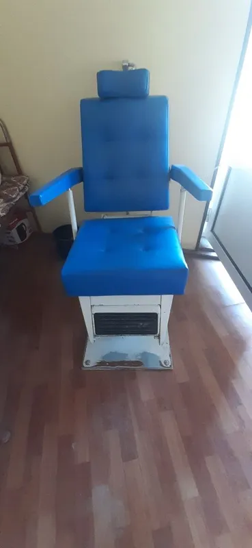 Kreslo sotiladi xolati yangi