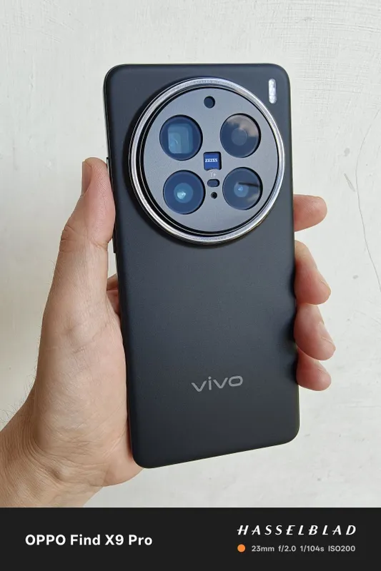 Vivo X200 pro (full) — фото 1