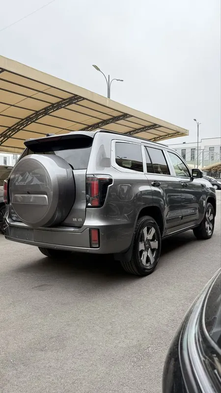 Beijing Baic BJ60 внедорожник полный привод новый фулл 4WD 2