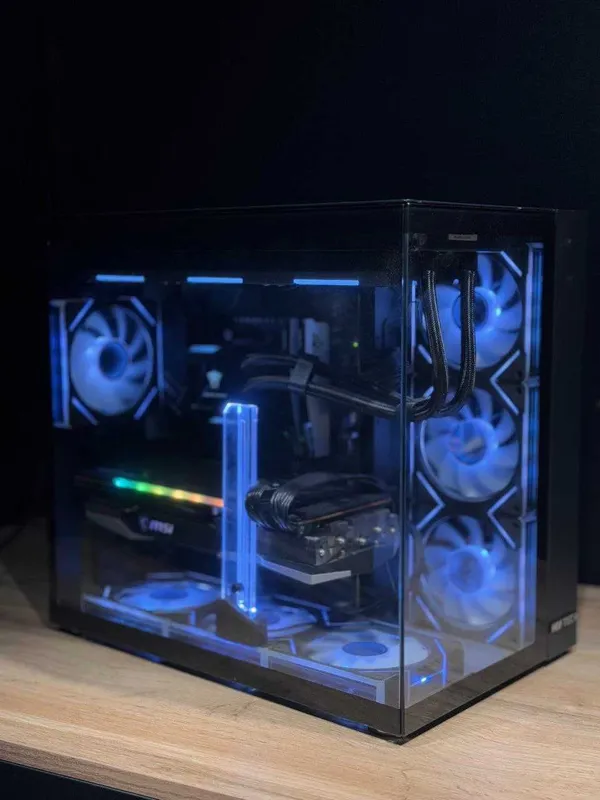 Компьютер Ryzen 7 7800X3d/Ddr5 32/Rtx 5060