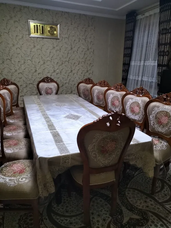 Продается комплект стол и 12 стулья из чинара — фото 1