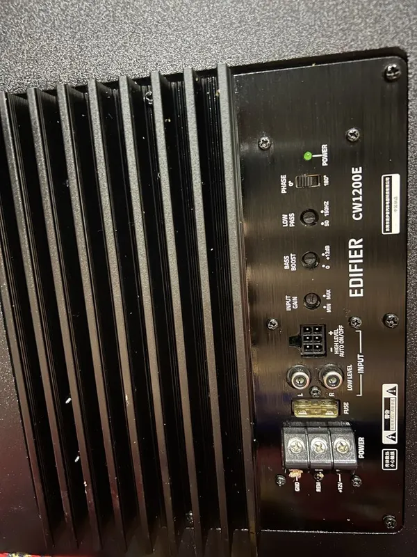 SabufetEdifier 1200 w sotiladi 6 SabufetEdifier 1200 w sotiladi 6
