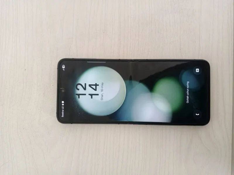 Samsung galaxy z filip 5 — фото 1