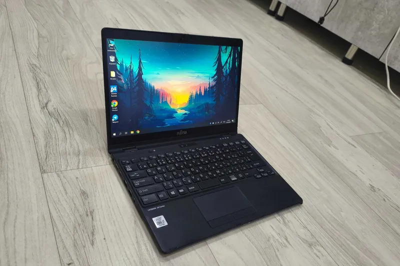 Fujitsu Lifebook X360 i7-10510U 16GB 128GB SSD 13.3 FHD Touch 7 Fujitsu Lifebook X360 i7-10510U 16GB 128GB SSD 13.3 FHD Touch 7