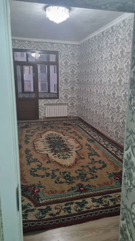 Квартира продаётся. 1-комнатная переделана в 2-комнатную. 76 м² 5
