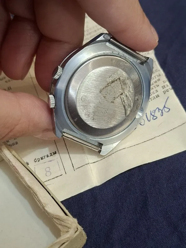 Новые винтажные советские механические часы Raketa с вечным календарем — фото 3 Новые винтажные советские механические часы Raketa с вечным календарем — фото 3