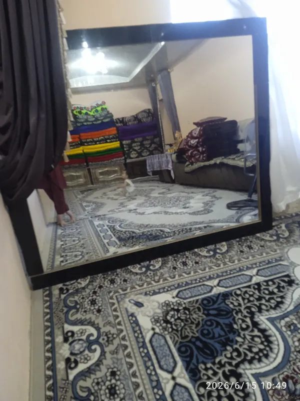 saloni oynasi 1. 2yil ishlatilgan yangi 3