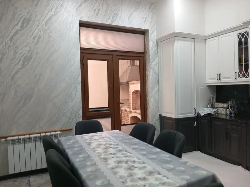 240000у.е Яанги 16 йиллик 2.5 сутик 7 хона Мехнад евро дом — фото 2