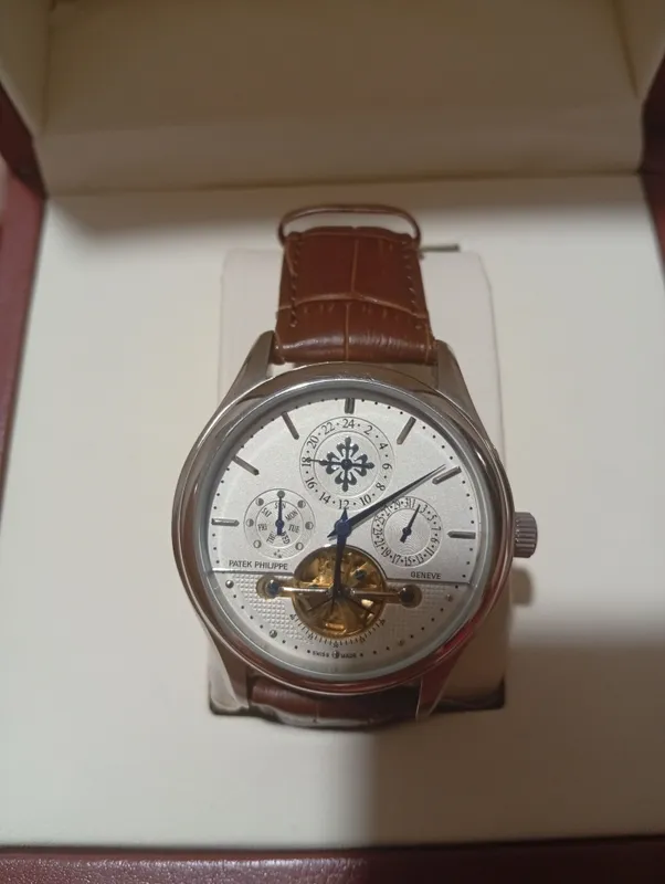 Новые часы, не ношеные. Цена: 120$ 1