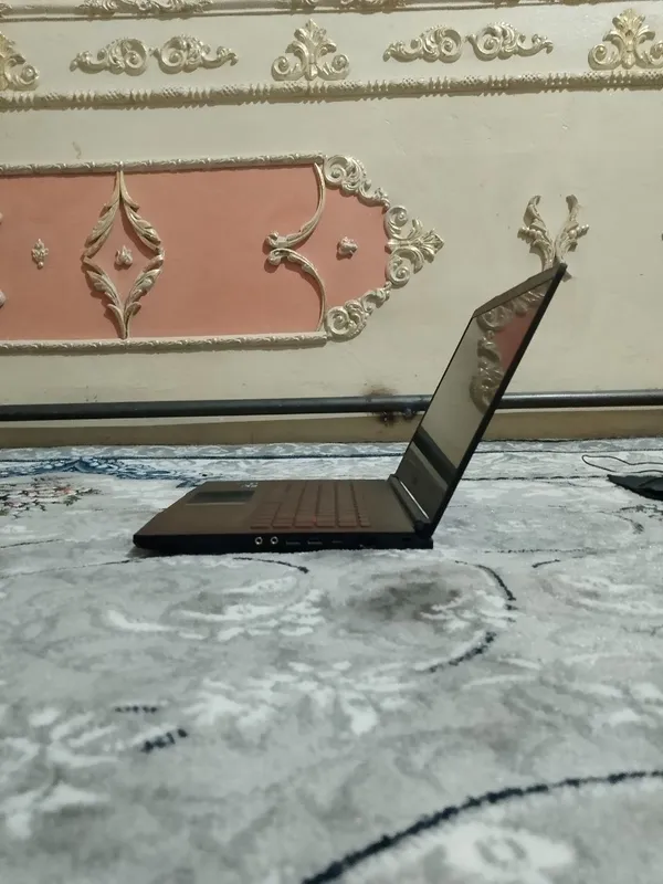 msi notebook sotiladi avaylab ishlatilgan! 3 msi notebook sotiladi avaylab ishlatilgan! 3