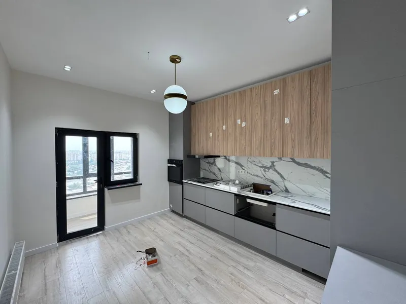 Kox-Ota (Labzak) JKda 2 xonali kvartira sotiladi, 64 m², yevroremont, yangi mebel va texnika bilan 6 Kox-Ota (Labzak) JKda 2 xonali kvartira sotiladi, 64 m², yevroremont, yangi mebel va texnika bilan 6