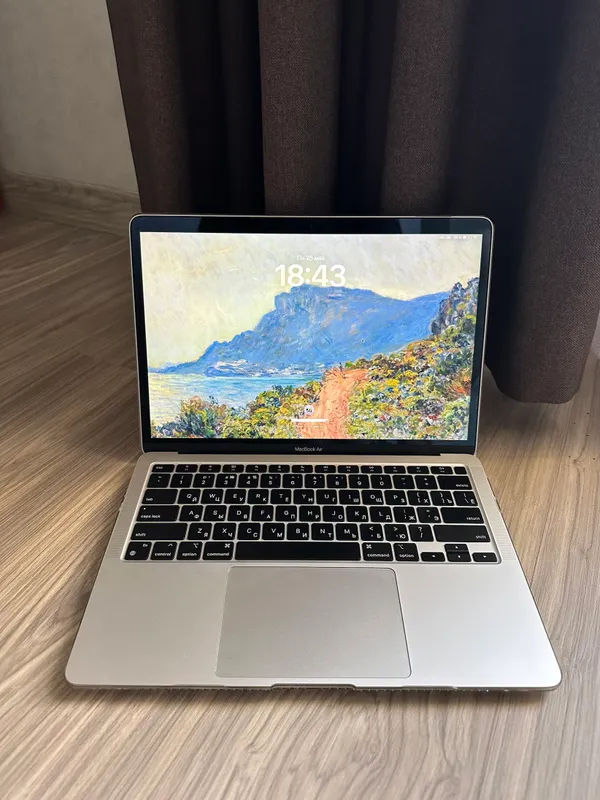 MacBook Air M1 8/256GB MacBook Air M1 8/256GB