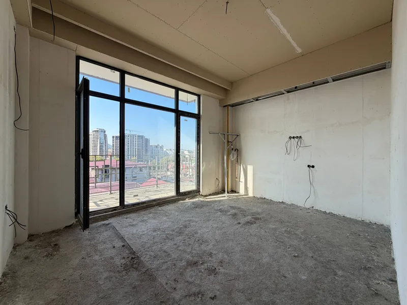 Yashnobod tumanida 71.3 m² maydonli 2 xonali kvartira sotiladi 5
