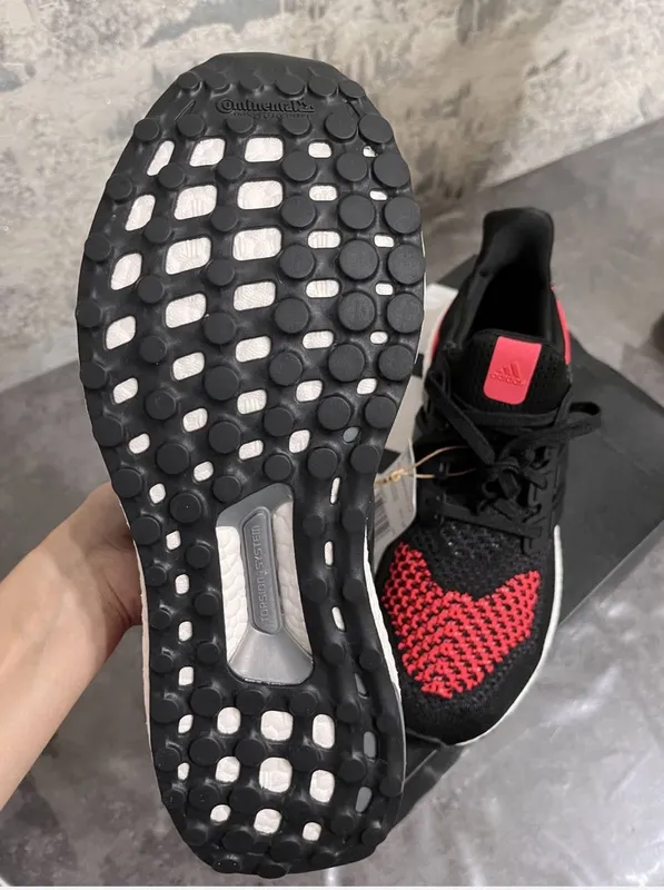 Кроссовки Adidas 2