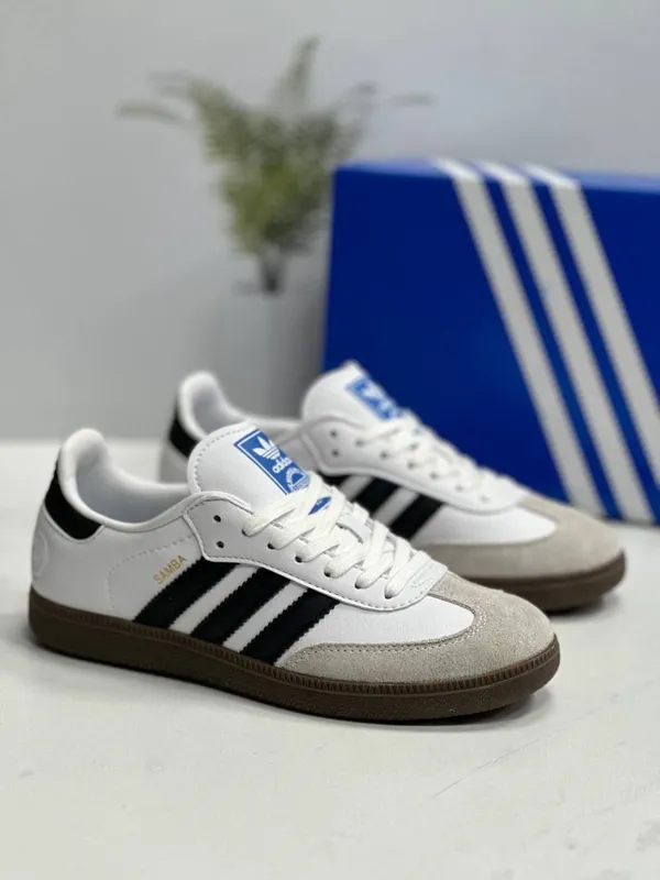 кроссовок мужских Adidas 4