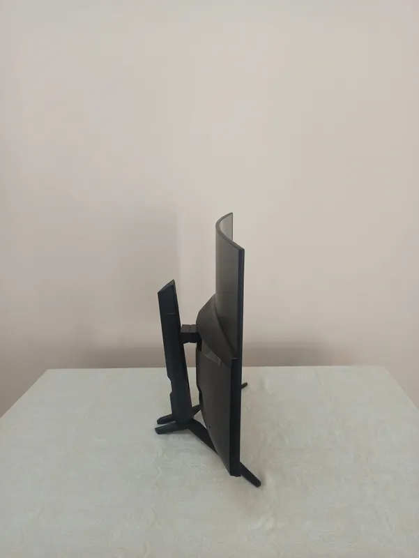 Монитор msi 31.5 (32) CURVED или обмен на ноутбук 3 Монитор msi 31.5 (32) CURVED или обмен на ноутбук 3