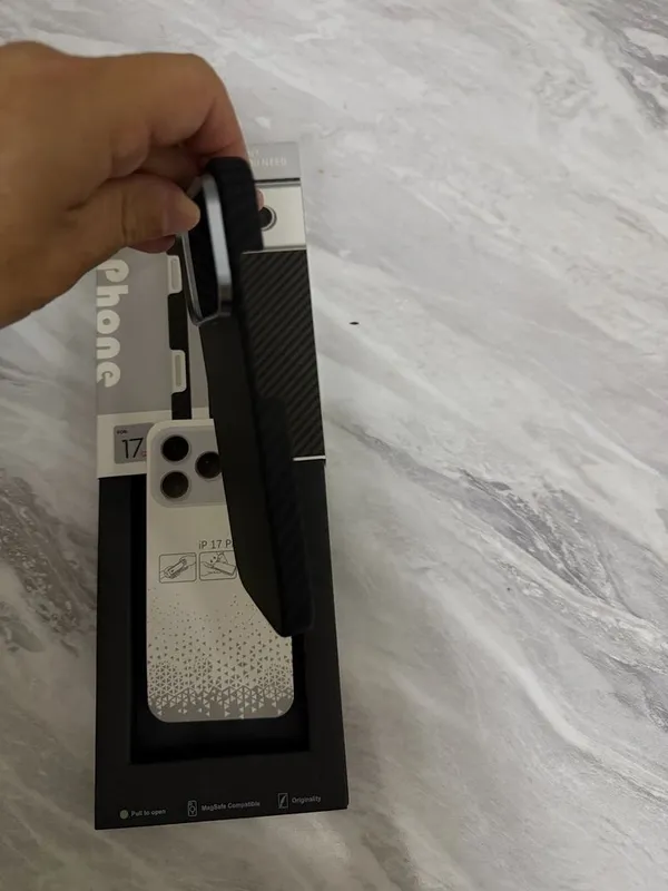 Pitaka carbon для Iphone 17 pro 3 Pitaka carbon для Iphone 17 pro 3