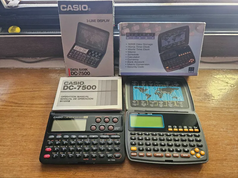 Органайзер Casio Data Bank 500 раритет Органайзер Casio Data Bank 500 раритет