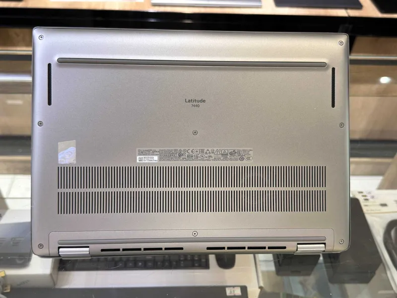 DELL Latitude 7440 14" 2.5K ips сенсор Core i7-1365U ram 32 ssd 256 — фото 6
