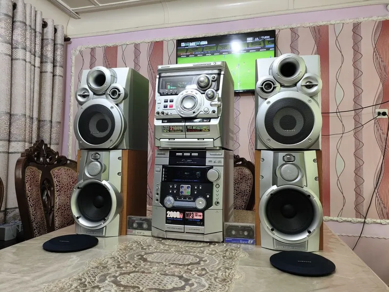 Orginal samsung muzikalniy sentrlar sotiladi