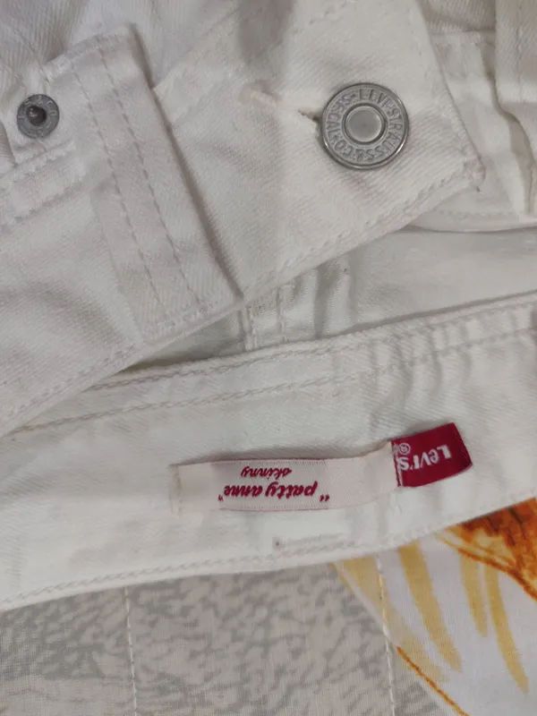 ayollar shimi Levis 4 ayollar shimi Levis 4