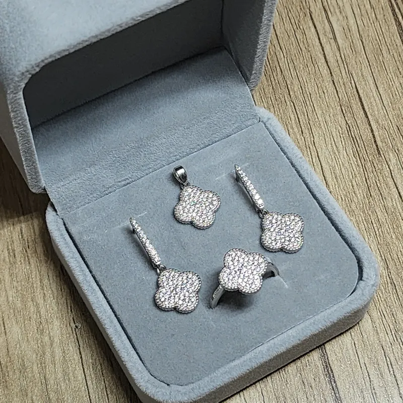 Комплект Van Cleef 5 Комплект Van Cleef 5
