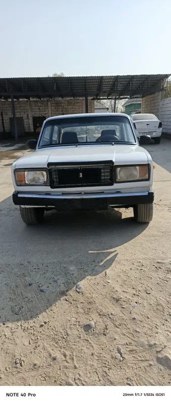 vaz 2107 Qilingan