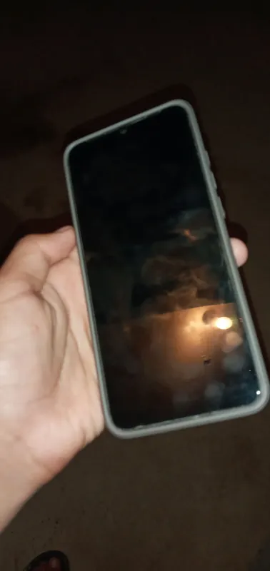 holati yaxshi 4-oy ishlattim muammo yo‘q redmi 9 2 holati yaxshi 4-oy ishlattim muammo yo‘q redmi 9 2