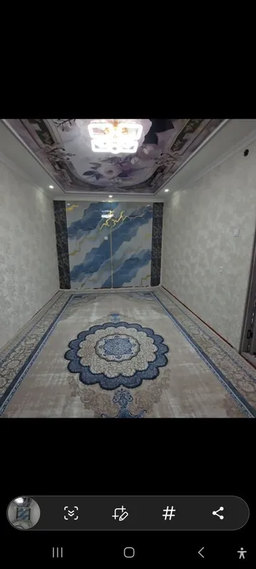 Qarshi shahar vokzaldagi bozor oldida 3 etaj 1 xonali 2 xona qilingan
