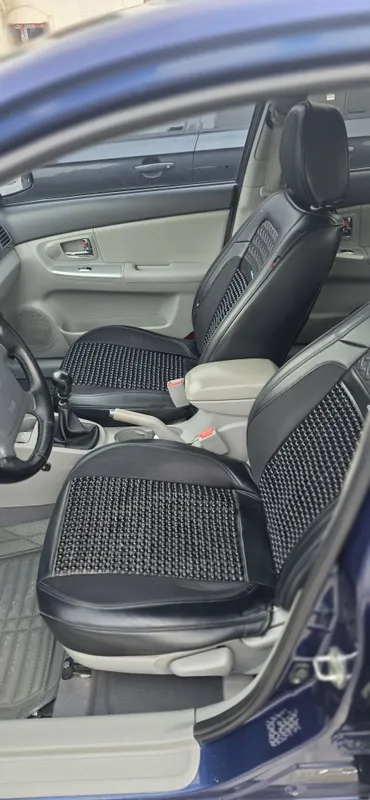 Kia cerato 2007.
