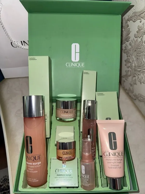 CLINIQUE parvarish to‘plami 2