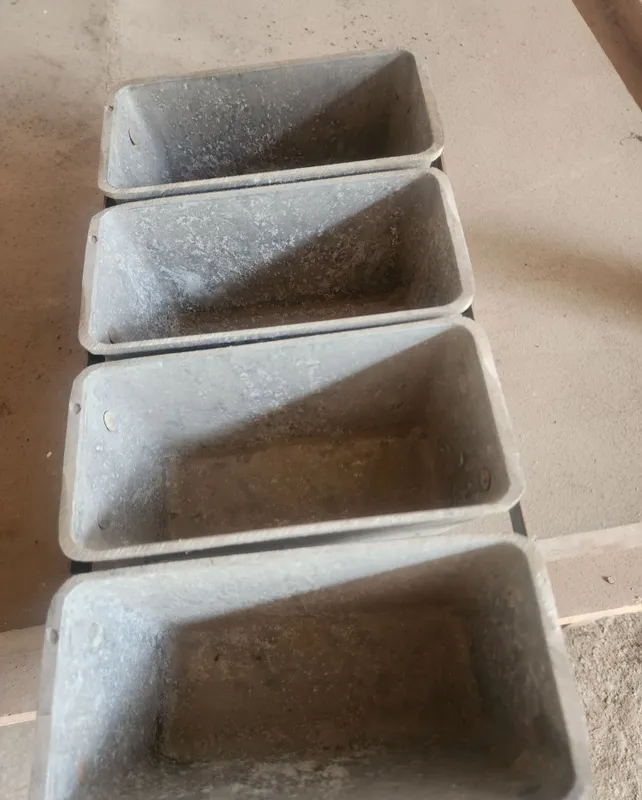 Xolati yangi atiga 6 oy ishlatilgan 4 Xolati yangi atiga 6 oy ishlatilgan 4