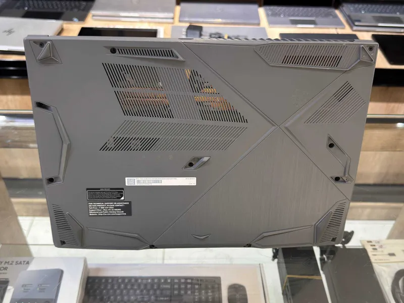 MSI Thin 15 B13VE Core i5-13420H ram 16 ssd 512 NVIDIA RTX 4050 6GB — фото 5