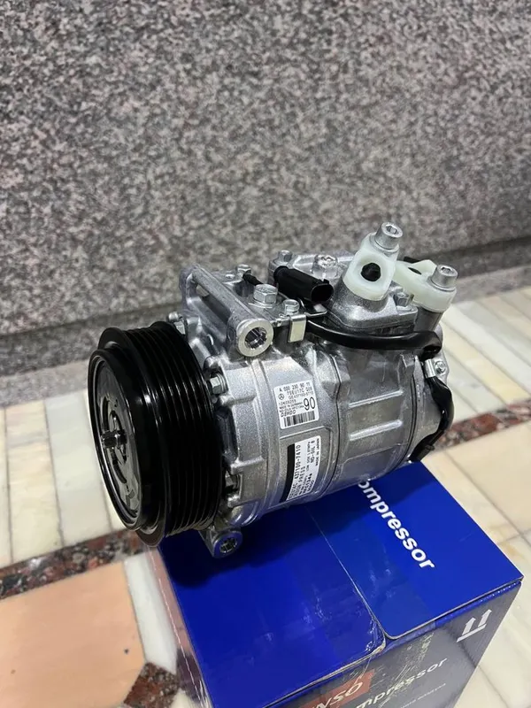 Компрессор кондиционер для Мерседес. Kansaner kompressor mercedes 1