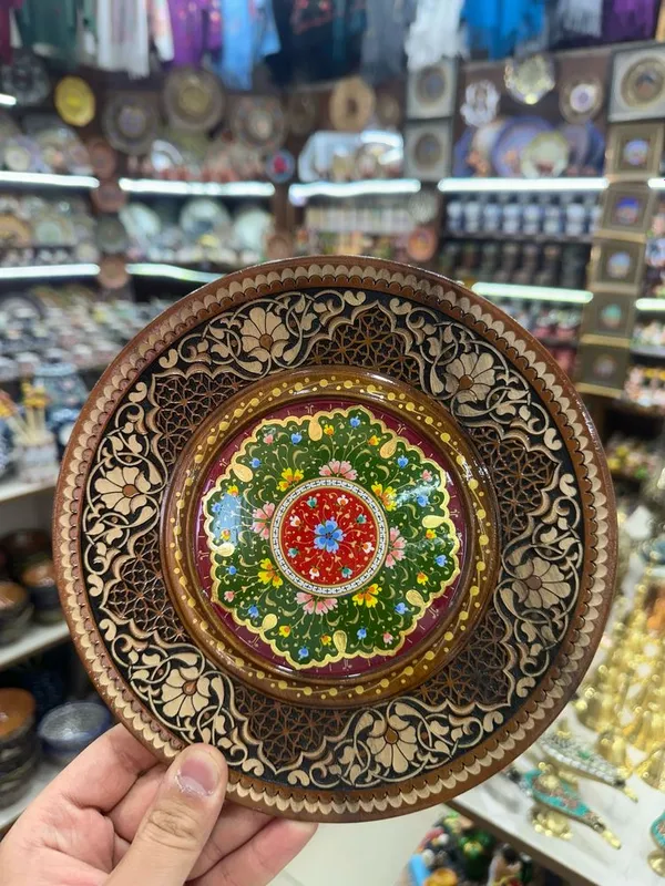 Yongoq darahtidan qilingan yogoch laganlar — фото 3