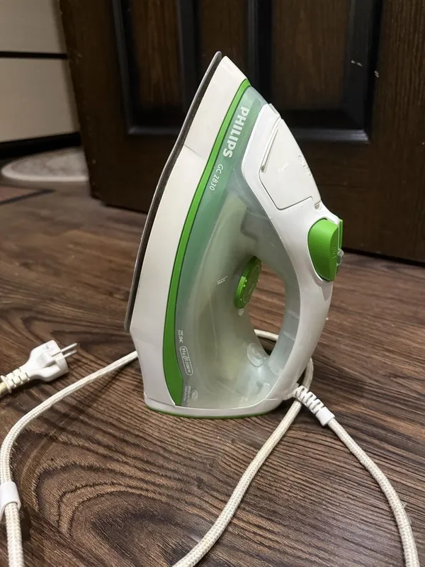 Утюг philips GC 2830 1 Утюг philips GC 2830 1